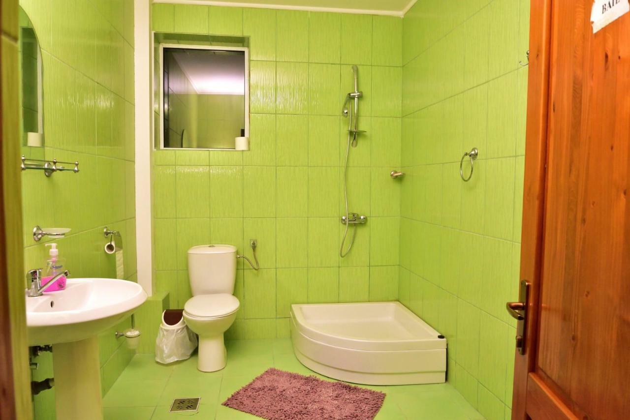 Pensiunea La Safari Targu Neamt Exterior foto